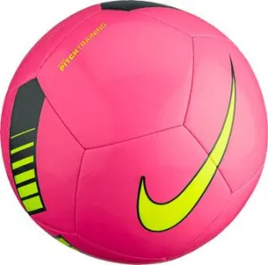 Nike Pitch 17/18 Ball